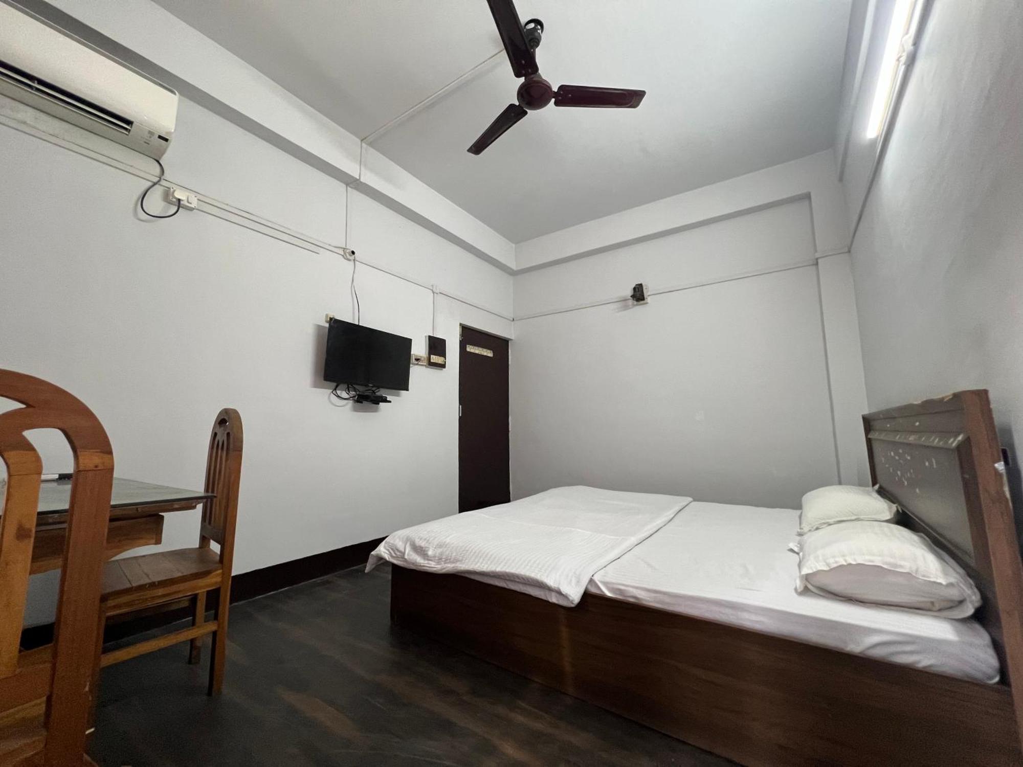 Comfort Stay Residency Guwahati Zewnętrze zdjęcie